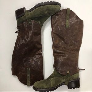 Ugg Leather and Suede Saddle Boots Size 9